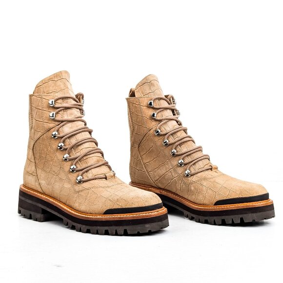 Marc Fisher Women Lizzie 2 Lace-up Platform Croc Beige Suede Combat Boots Sz 8.5 - Picture 1 of 8